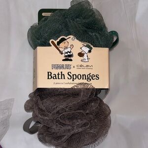 Peanuts Jumbo Size Exfoliating Bath Sponges